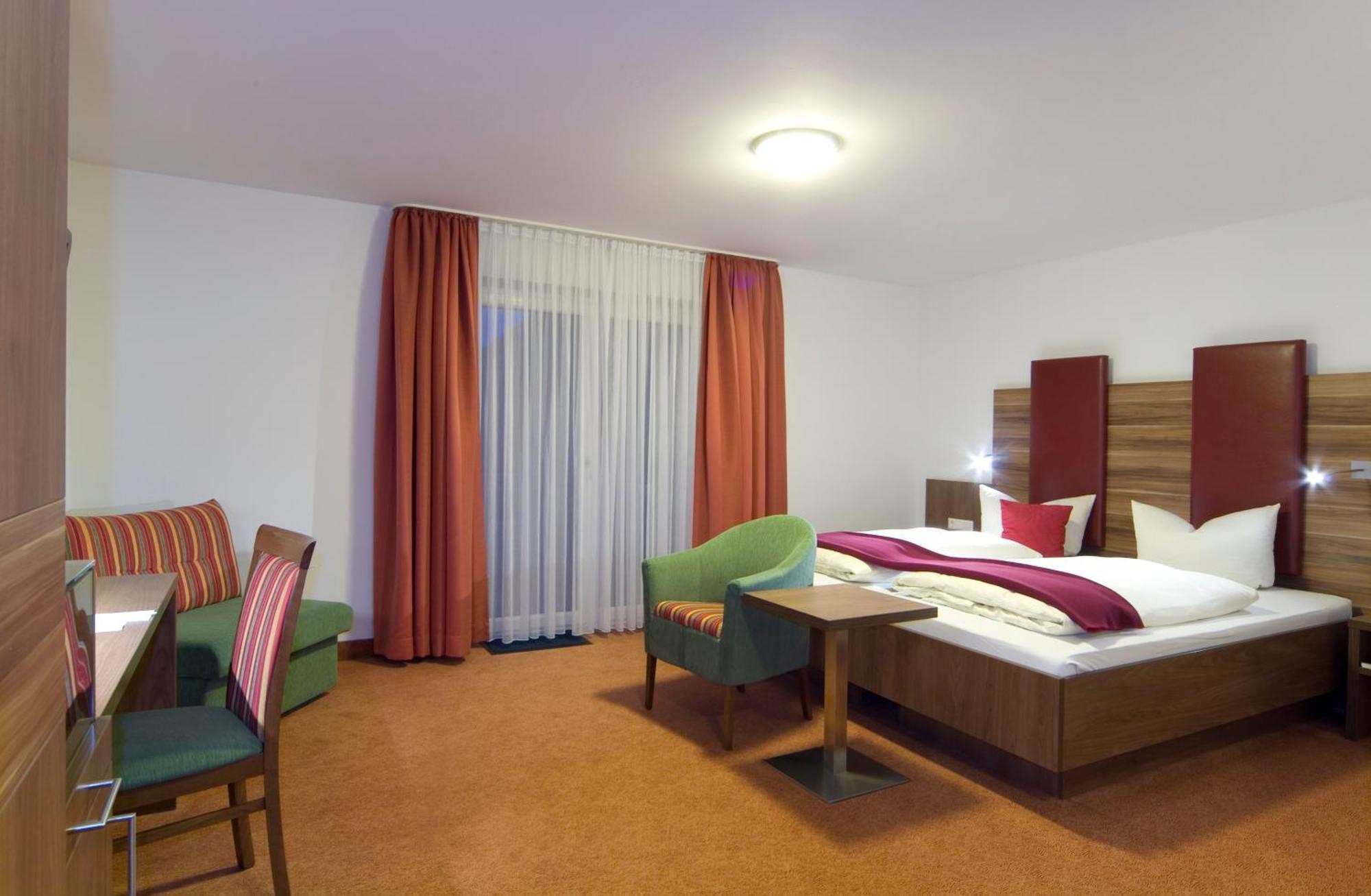 Hotel Sonneck Schwäbisch Hall Eksteriør billede