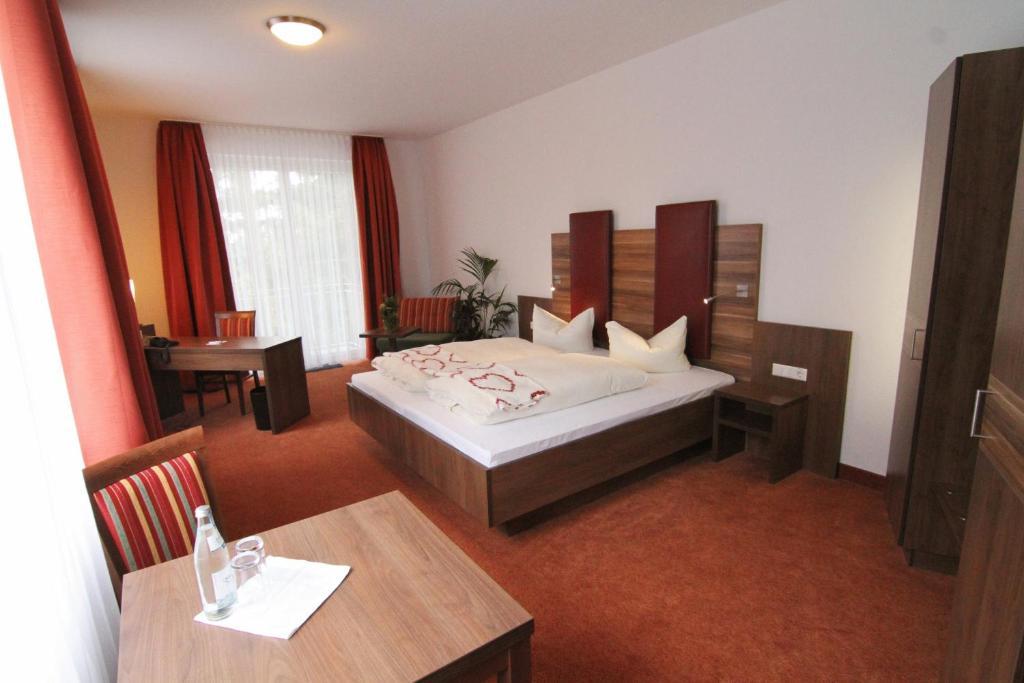 Hotel Sonneck Schwäbisch Hall Værelse billede